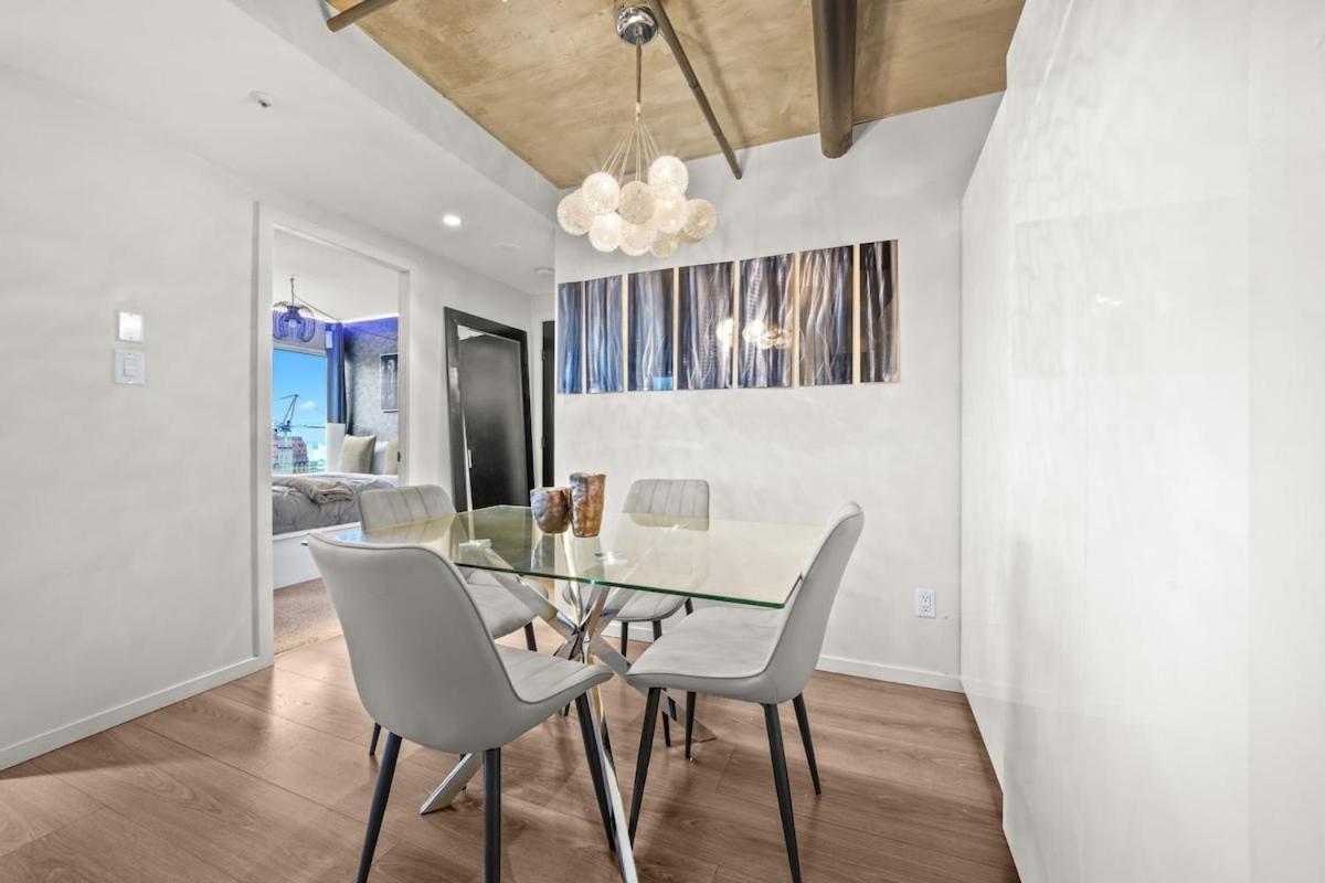Beautiful 2 Bed Home Dt With Free Parking Vancouver Exteriér fotografie