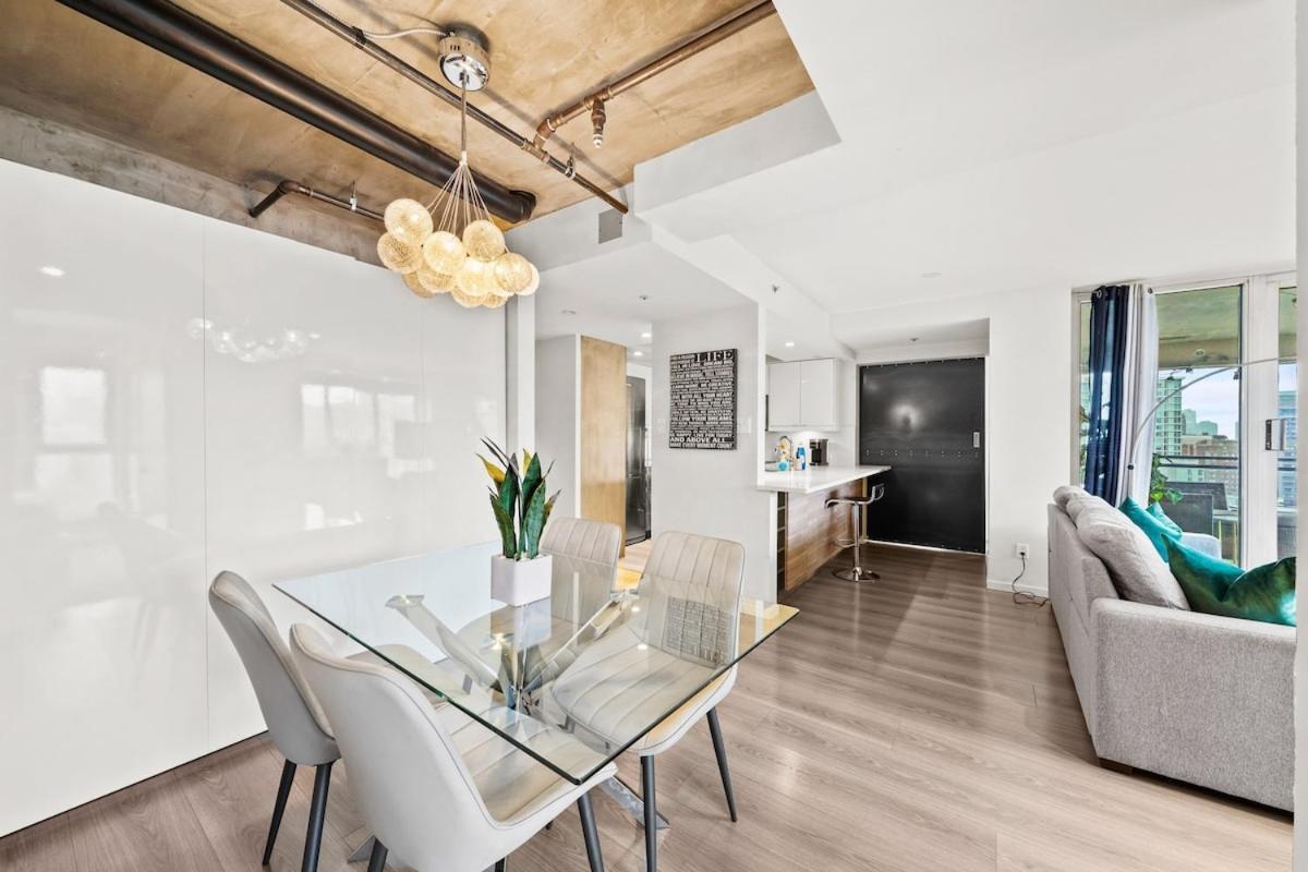 Beautiful 2 Bed Home Dt With Free Parking Vancouver Exteriér fotografie