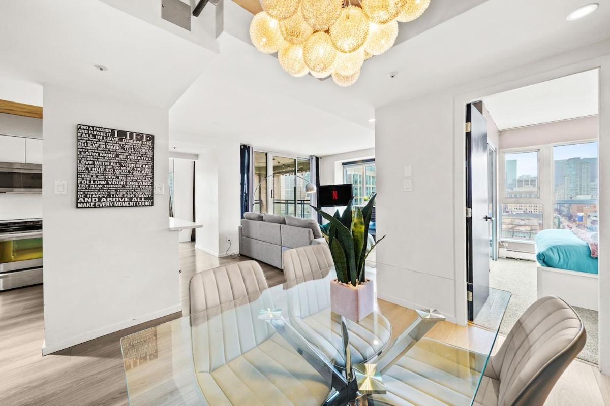Beautiful 2 Bed Home Dt With Free Parking Vancouver Exteriér fotografie