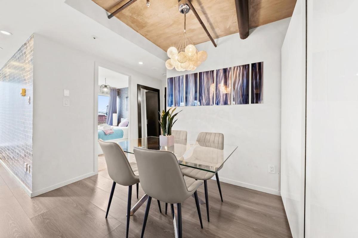 Beautiful 2 Bed Home Dt With Free Parking Vancouver Exteriér fotografie